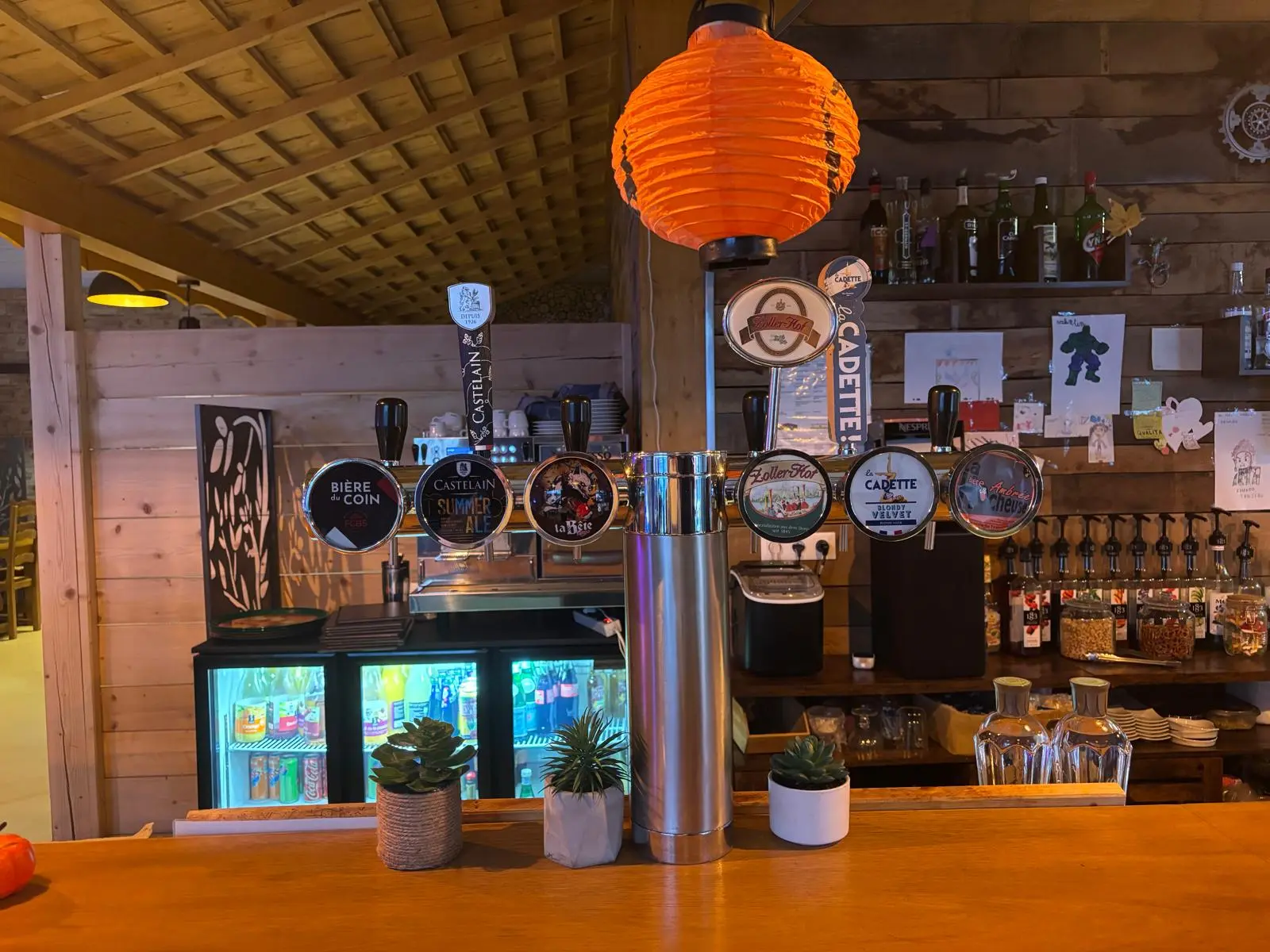 Photo de la tireusse et de ses 6 pressions